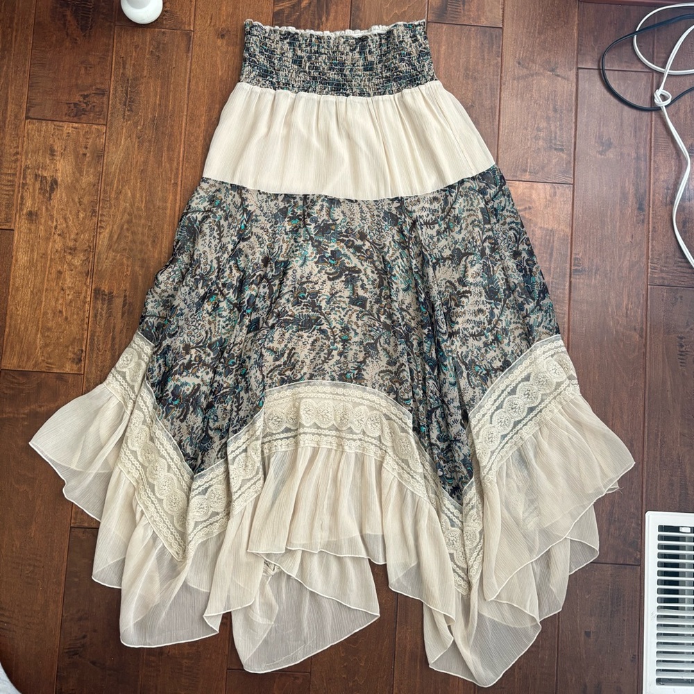 Floral and Lace Skirt
